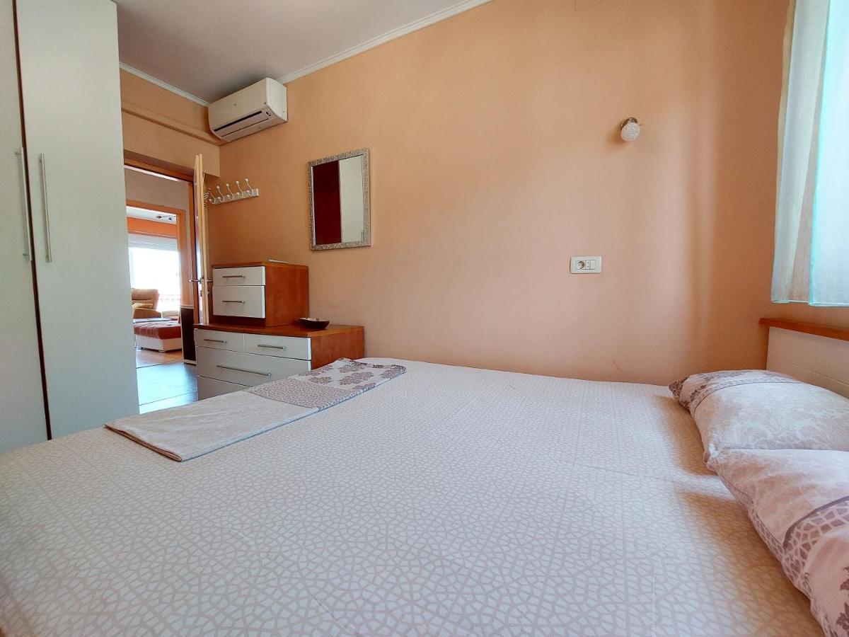 Apartments Faran ซริกเวนิซา ภายนอก รูปภาพ